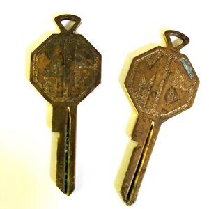 Vintage MG Hexagon Brass Car Keys